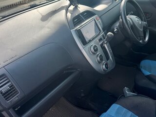 2007 Toyota Ractis I, чёрный, 380000 рублей, вид 3