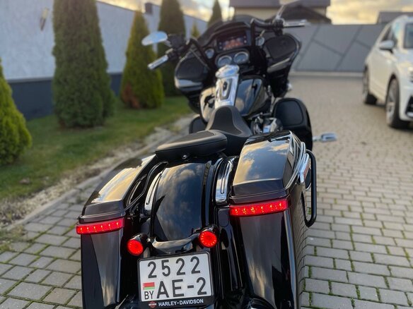 2019 Harley-Davidson Road Glide Limited, чёрный, 2270000 рублей - вид 3