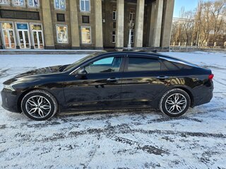 2021 Kia K5 III, чёрный, 2150000 рублей, вид 4