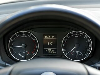 2012 Skoda Octavia II (A5) Рестайлинг, чёрный, 588000 рублей, вид 5