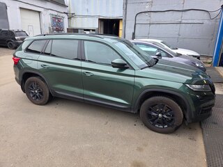 2021 Skoda Kodiaq I, зелёный, 3100000 рублей, вид 4