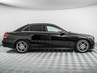 2013 Mercedes-Benz E-Класс 200 IV (W212, S212, C207) Рестайлинг, чёрный, 2133000 рублей, вид 4