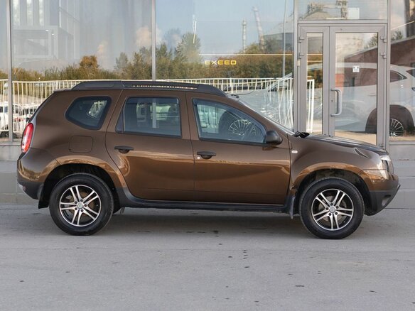 2015 Renault Duster I, коричневый - вид 3