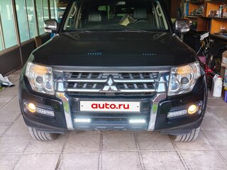 2011 Mitsubishi Pajero IV Рестайлинг 1, чёрный, 2150000 рублей, вид 1