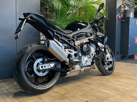 2025 BMW S 1000 RR, чёрный, 2550000 рублей, вид 2
