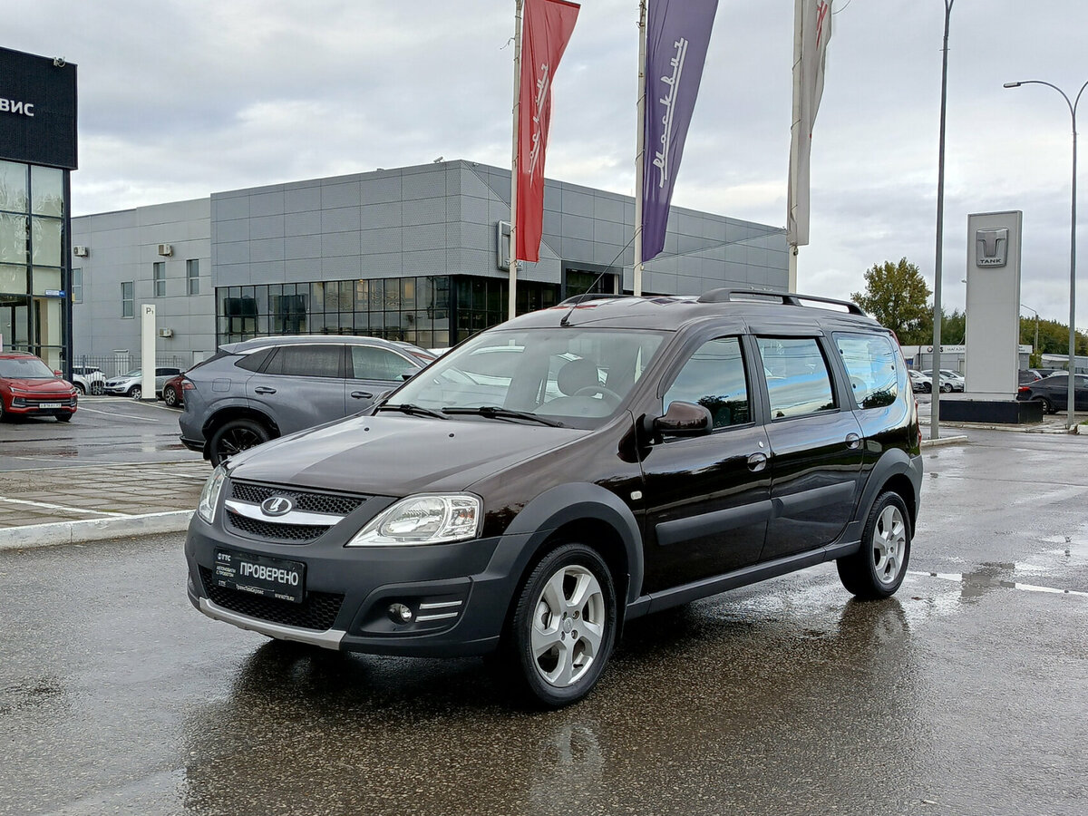 Открыть фотографии: Lada (ВАЗ) Largus I
