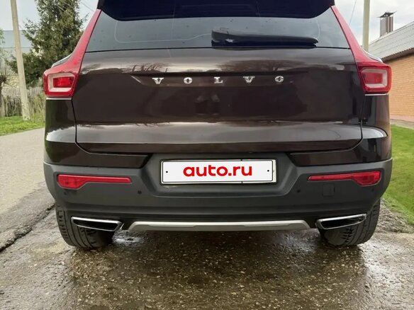 2019 Volvo XC40 I, коричневый, 2850000 рублей - вид 5