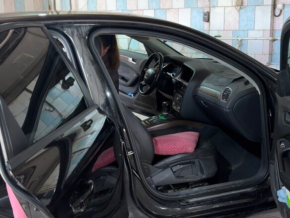 2012 Audi A4 IV (B8) Рестайлинг, чёрный, 850000 рублей - вид 21