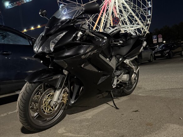 2006 Honda VFR 800, чёрный, 650000 рублей - вид 6