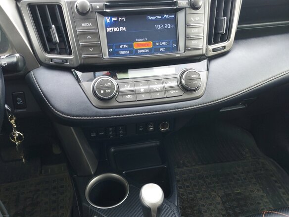 2013 Toyota RAV4 IV (XA40), чёрный, 1590000 рублей - вид 11