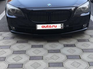 2011 BMW 7 серии Long 750Li xDrive V (F01/F02/F04), чёрный, 1400000 рублей, вид 2