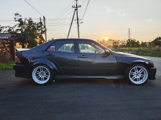 1999 Lexus IS 200 I, серый, 1600000 рублей, вид 5