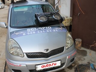 2004 Toyota FunCargo, серебристый, 550000 рублей, вид 4
