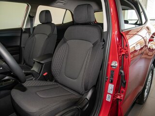 2025 Solaris HC, красный, 3040000 рублей, вид 5