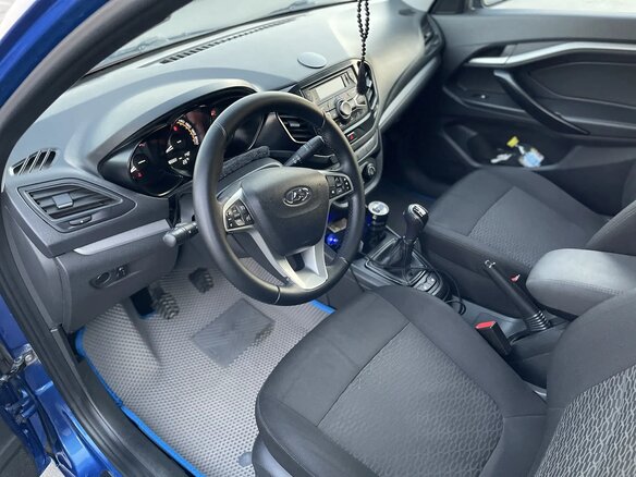 2022 Lada (ВАЗ) Vesta I, синий, 900000 рублей - вид 3