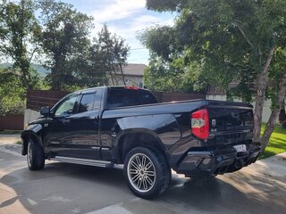 2014 Toyota Tundra Double Cab II Рестайлинг, чёрный, 4400000 рублей, вид 3