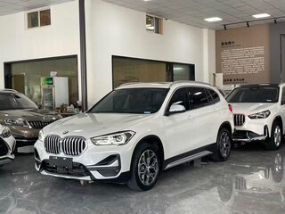 2022 BMW X1 Long 20Li sDrive II (F48) Рестайлинг, белый, 1710000 рублей, вид 3