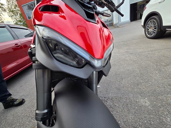 2023 Ducati Streetfighter V2, красный, 1980000 рублей - вид 15