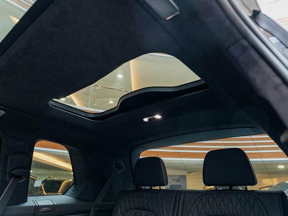 2026 BMW X7 40d I (G07) Рестайлинг, чёрный, 17490000 рублей - вид 28