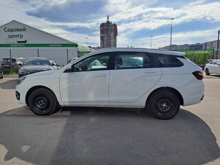 2026 Lada (ВАЗ) Vesta SW I Рестайлинг (NG), белый, 1895900 рублей, вид 2