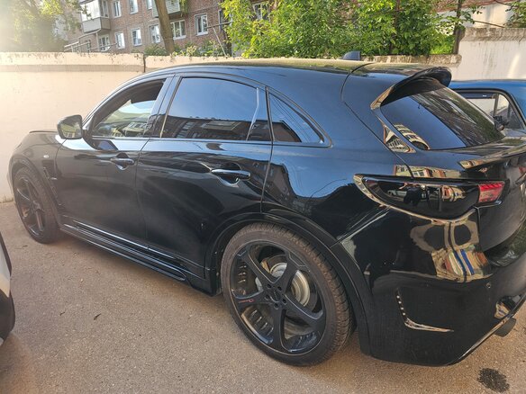 2011 Infiniti FX50 II (S51) Рестайлинг, чёрный, 2150000 рублей - вид 3