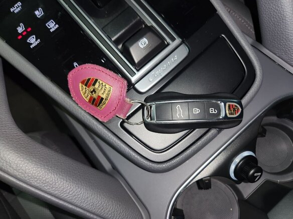 2021 Porsche Cayenne E-Hybrid Coupé III, белый, 8045000 рублей - вид 21