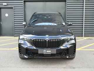 2025 BMW X5 30d IV (G05/G18) Рестайлинг, чёрный, 15550000 рублей, вид 2