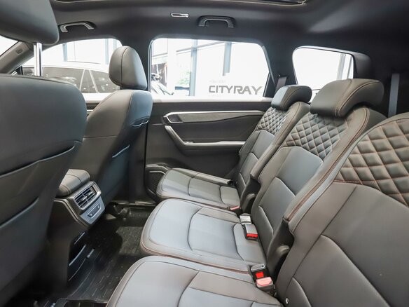 2026 Geely Okavango I Рестайлинг, белый, 4090000 рублей - вид 13