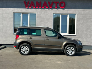 2012 Skoda Yeti I, коричневый, 980000 рублей, вид 4
