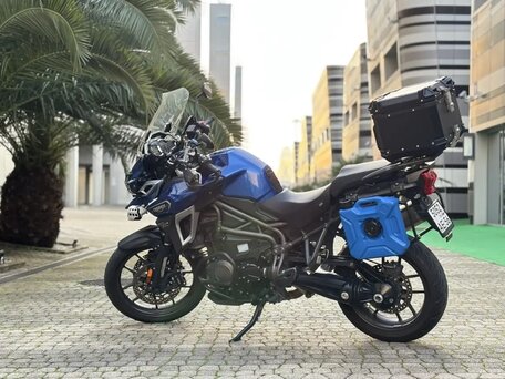 2016 Triumph Tiger Explorer, синий, 765000 рублей, вид 2
