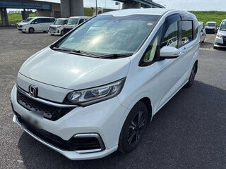 2022 Honda Freed II Рестайлинг, белый, 1480000 рублей, вид 1