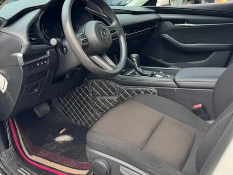 2021 Mazda 3 Axela IV (BP), белый, 1507777 рублей, вид 5