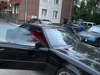 1992 Mercedes-Benz W124 300, чёрный, 850000 рублей, вид 4