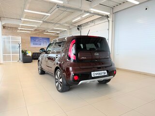 2017 Kia Soul II Рестайлинг, коричневый, 1639000 рублей, вид 4
