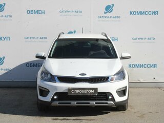 2018 Kia Rio X-Line IV, белый, 1300000 рублей, вид 2