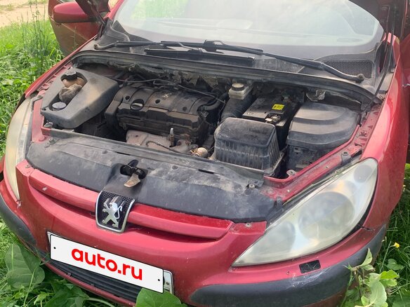 2002 Peugeot 307 I, красный, 105000 рублей - вид 11