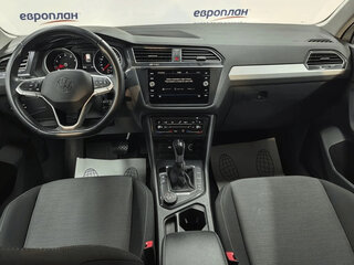 2022 Volkswagen Tiguan II Рестайлинг, белый, 3450000 рублей, вид 5