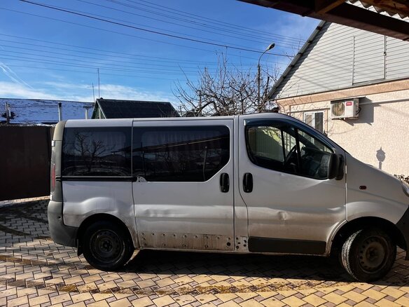 2005 Opel Vivaro A, белый, 800000 рублей - вид 2