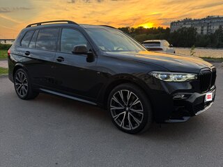 2020 BMW X7 M50d I (G07), чёрный, 7000000 рублей, вид 2