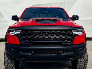 2025 Ram 1500 RHO V Рестайлинг, красный, 11600000 рублей, вид 1