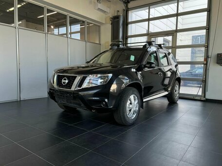 2014 Nissan Terrano III (D10), чёрный, 1000000 рублей, вид 3