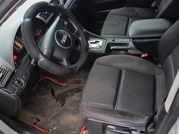 2002 Audi A4 II (B6), серебристый, 620000 рублей - вид 7