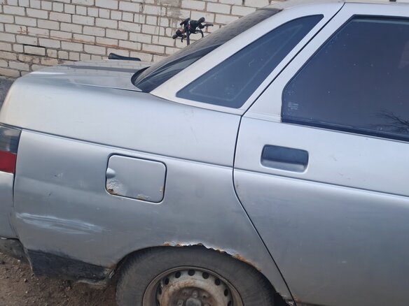 2004 Lada (ВАЗ) 2110, серебристый - вид 1