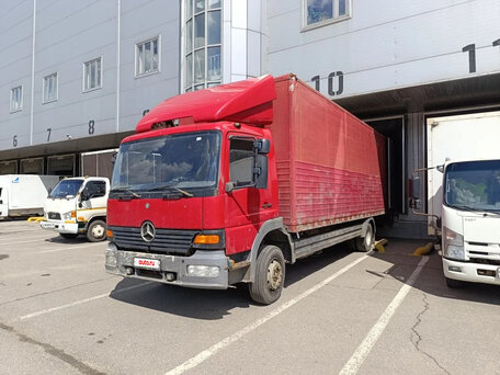 1999 Mercedes-Benz Atego, красный, 1700000 рублей, вид 1