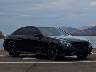 2013 Mercedes-Benz E-Класс 200 IV (W212, S212, C207) Рестайлинг, чёрный, 1950000 рублей, вид 2