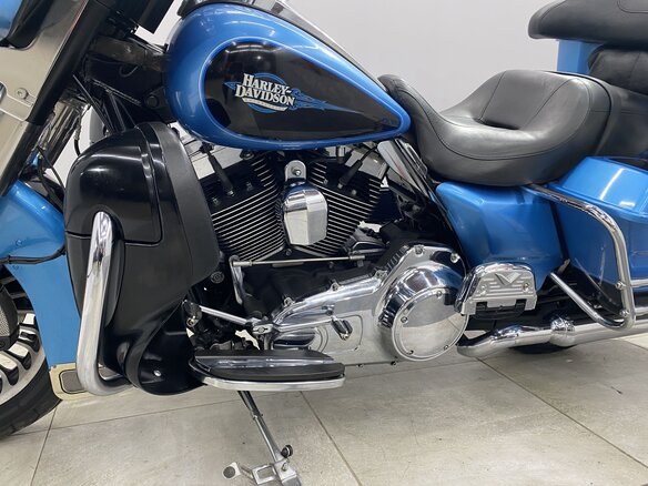 2010 Harley-Davidson Electra Glide, голубой, 759000 рублей - вид 11