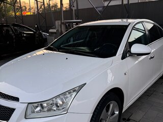 2011 Chevrolet Cruze I, белый, 760000 рублей, вид 1