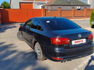 2011 Volkswagen Jetta VI, чёрный, 1000000 рублей, вид 5