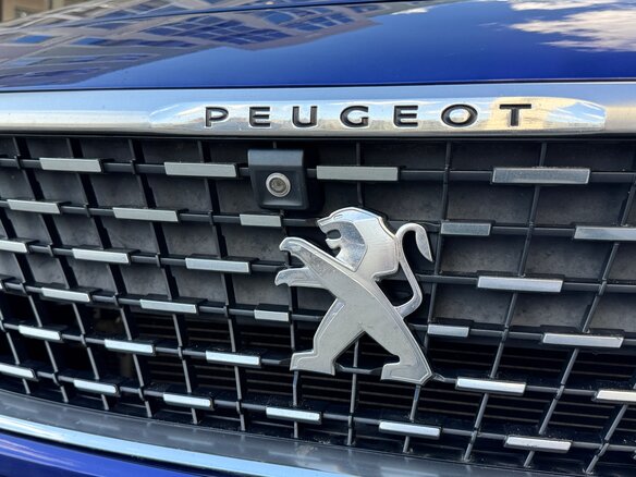 2017 Peugeot 3008 II, синий, 1375000 рублей - вид 27