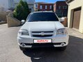 2013 Chevrolet Niva I Рестайлинг, белый, 535000 рублей - вид 1